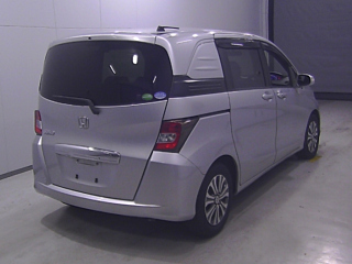 HONDA FREED 2012