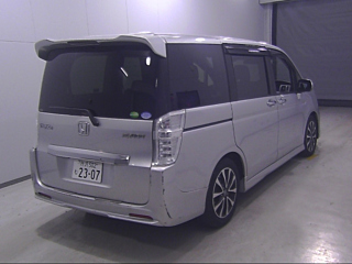 HONDA STEP WAGON 2014