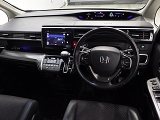 HONDA STEP WAGON 2015