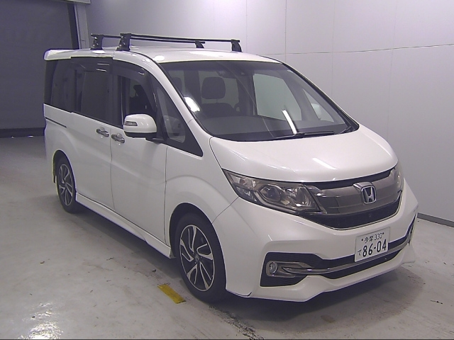HONDA STEP WAGON 2015
