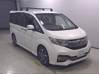 HONDA STEP WAGON 2015