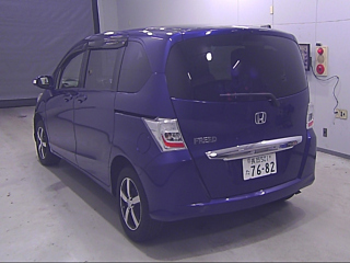 HONDA FREED 2013