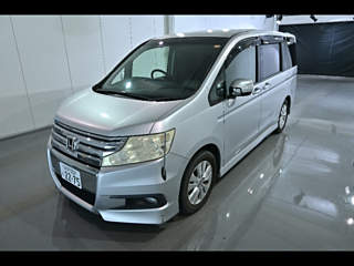 HONDA STEP WAGON 2012