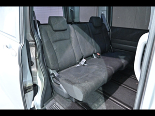 HONDA STEP WAGON 2012