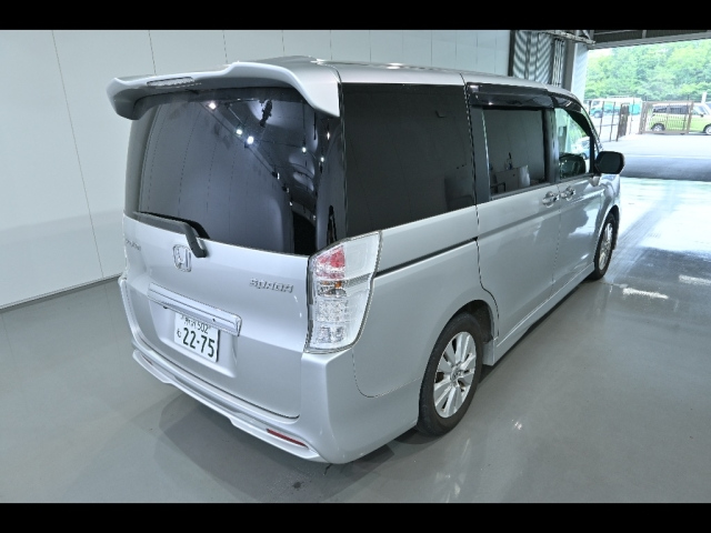 HONDA STEP WAGON 2012