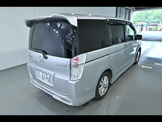 HONDA STEP WAGON 2012
