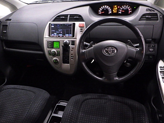 TOYOTA RACTIS 2008
