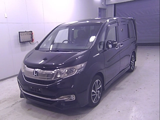 HONDA STEP WAGON 2016