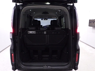 HONDA STEP WAGON 2016
