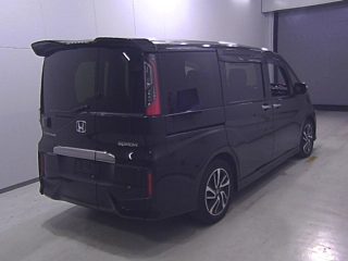 HONDA STEP WAGON 2016
