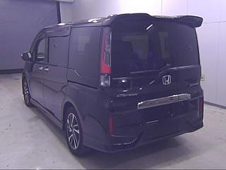HONDA STEP WAGON 2016