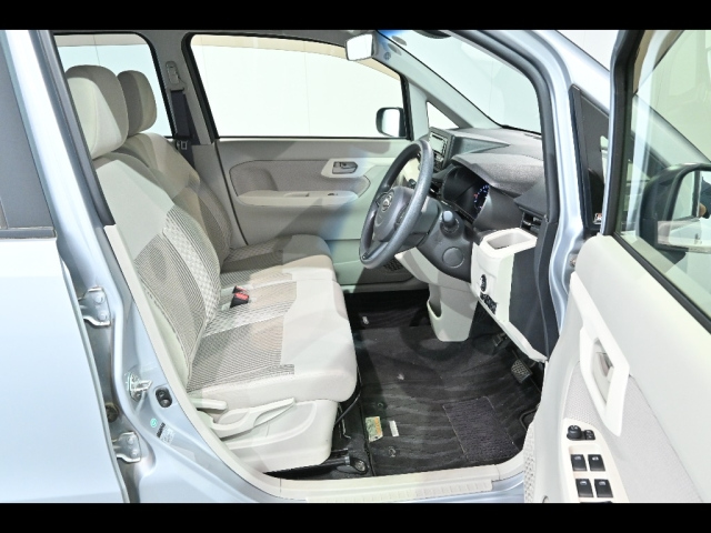 DAIHATSU MOVE 2016