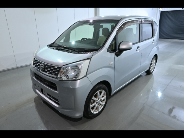 DAIHATSU MOVE 2016