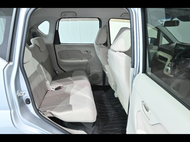 DAIHATSU MOVE 2016