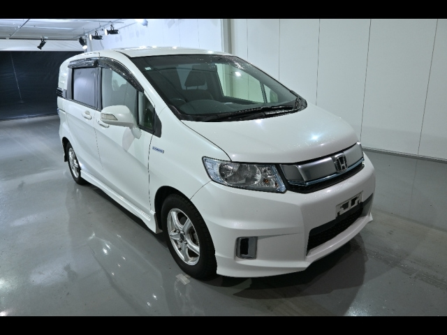 HONDA FREED 2014