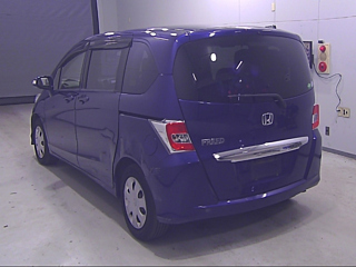 HONDA FREED 2016