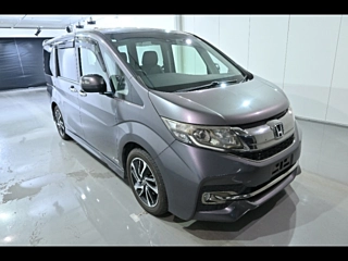 HONDA STEP WAGON 2016