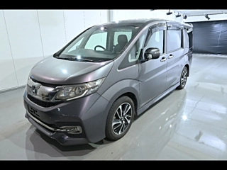 HONDA STEP WAGON 2016