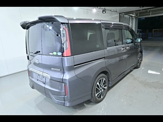 HONDA STEP WAGON 2016