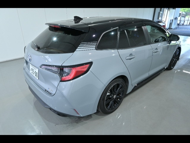 TOYOTA COROLLA TOURING 2024