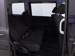HONDA STEP WAGON 2010