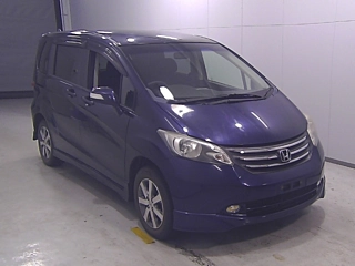 HONDA FREED 2010