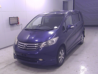 HONDA FREED 2010
