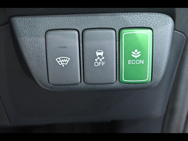 HONDA FIT SHUTTLE 2013