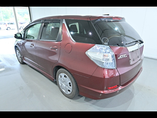 HONDA FIT SHUTTLE 2013