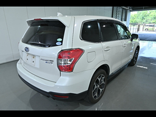 SUBARU FORESTER 2014