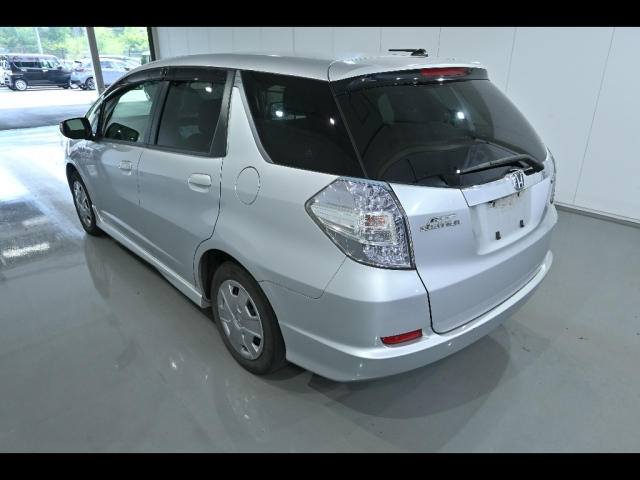 HONDA FIT SHUTTLE 2013