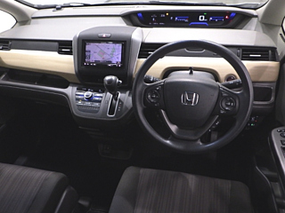 HONDA FREED 2017