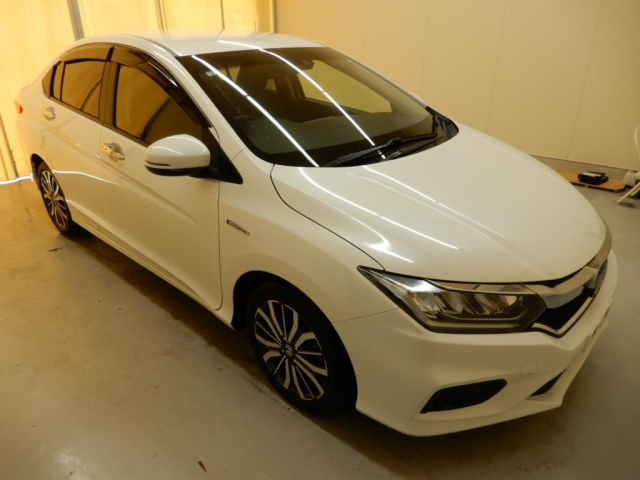 HONDA GRACE 2018