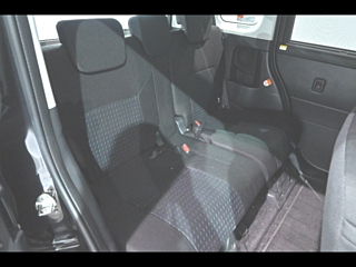 TOYOTA ROOMY 2021