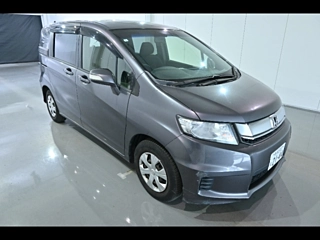 HONDA FREED 2015