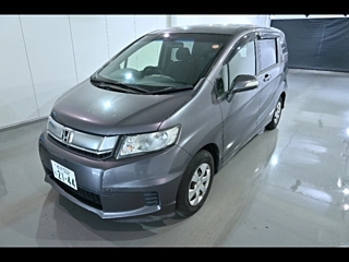 HONDA FREED 2015