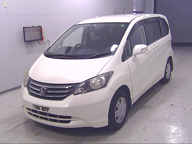 HONDA FREED 2008
