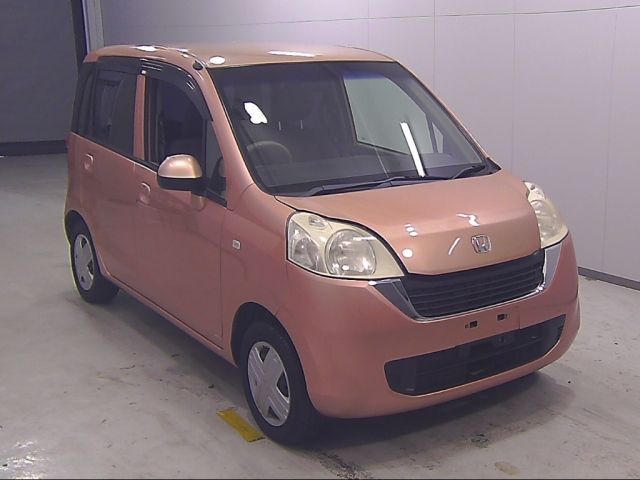 HONDA LIFE 2010