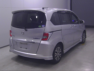 HONDA FREED 2014