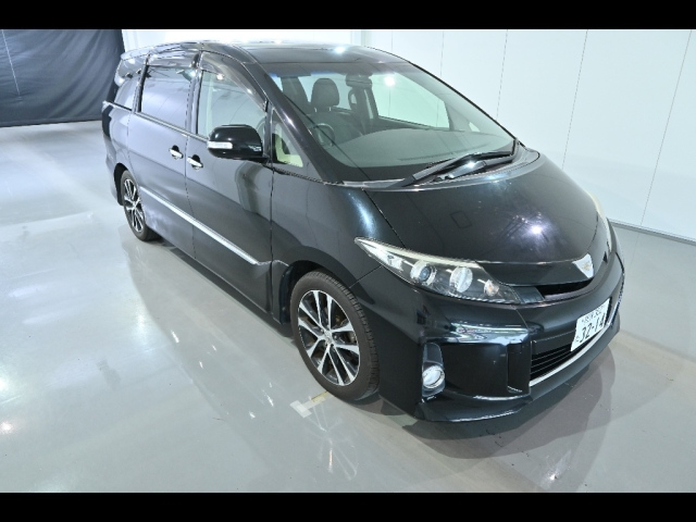 TOYOTA ESTIMA 2015