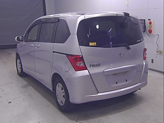 HONDA FREED 2008
