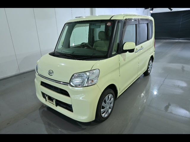 DAIHATSU TANTO 2014