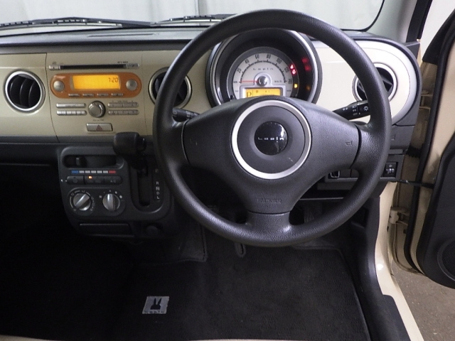 SUZUKI ALTO LAPIN 2012