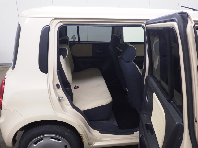 SUZUKI ALTO LAPIN 2012