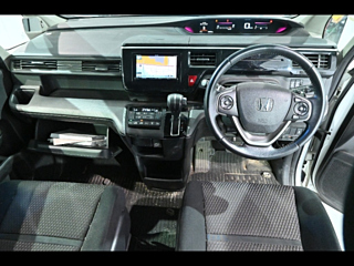 HONDA STEP WAGON 2017
