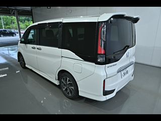 HONDA STEP WAGON 2017