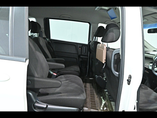 HONDA FREED 2013