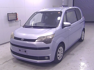 TOYOTA SPADE 2013