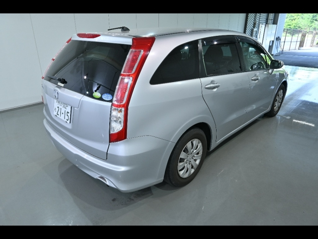 HONDA STREAM 2009