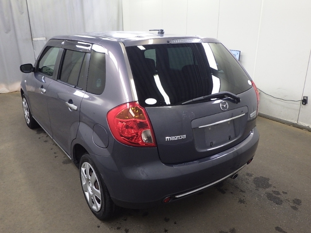 MAZDA VERISA 2008